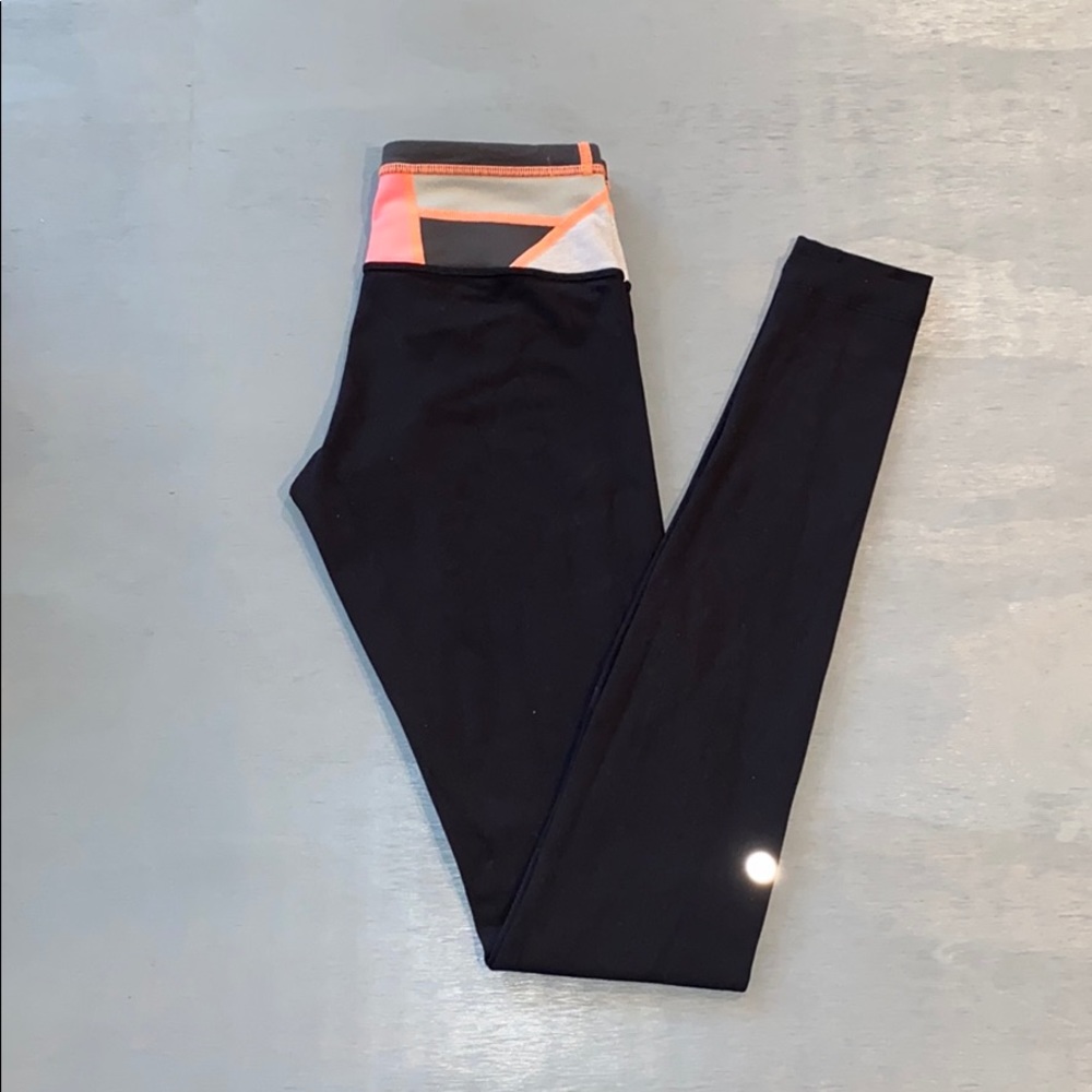 REVERSIBLE LULULEMON LONG PANT SIZE 2